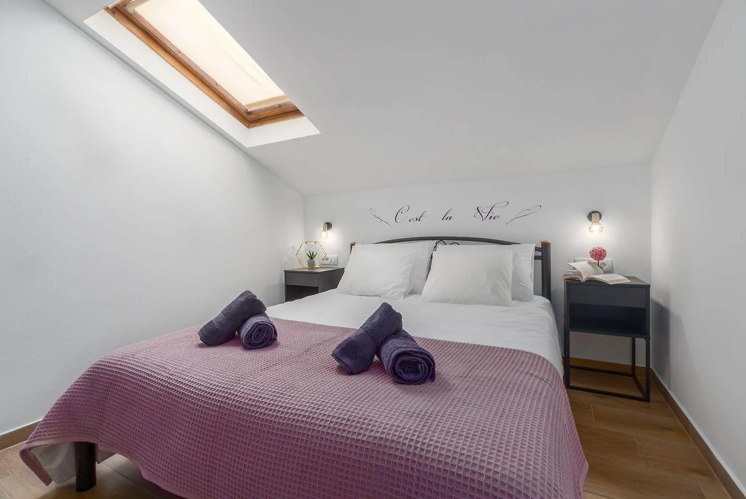 פורץ Traumhaftes Apartment Mit Meerblick Und Privatem Balkon - Nur 250 Meter Zum Strand