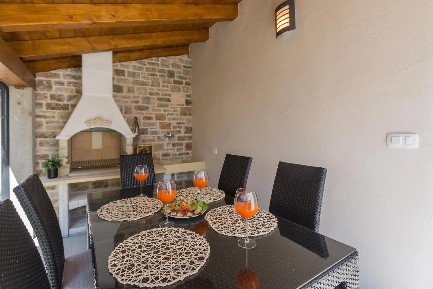 Traumhaftes Apartment Mit Meerblick Und Privatem Balkon - Nur 250 Meter Zum Strand Porec Croatia
