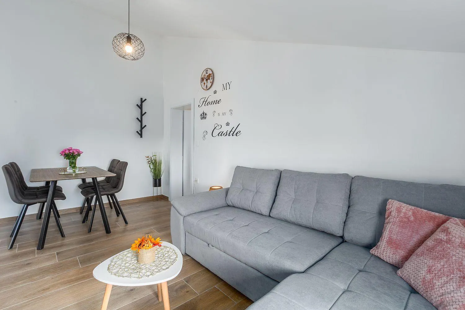 Traumhaftes Apartment Mit Meerblick Und Privatem Balkon - Nur 250 Meter Zum Strand Porec